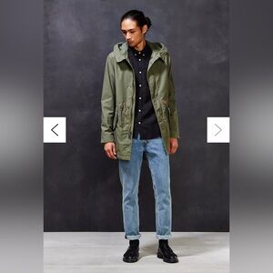 Alpha Industries X UO Long Fishtail Parka Jacket